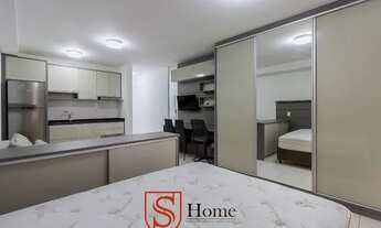 Imagem 7: Studio com sacada para aluguel no Centro de Curitiba