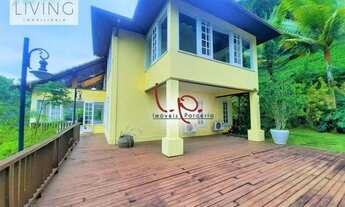 Imagem 2: Casa com 4 dormitórios à venda, 300 m² por R$ 2.800.000 - Sertao Carangola - Petrópolis/RJ