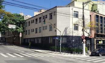 Imagem: STUDIO reformado próx Av Pacaembu, estação