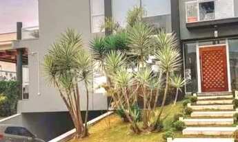 Imagem 2: Belíssima Casa com 3 suítes, Área Gourmet Completa - Oportunidade!!!