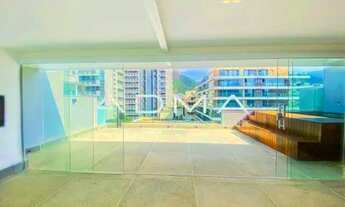 Imagem 7: Cobertura totalmente reformada na quadra da praia do Leblon!