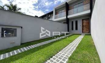 Imagem: Belíssimo sobrado a venda no bairro Fortaleza!