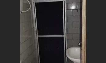 Imagem 4: Casa no primeiro andar em rua pública av. Tomé de Souza