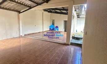 Imagem: Casa 4 quartos com ponto comercial na Rua