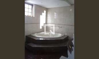 Imagem 5: Casa à Venda - Fernão Dias, 4 Quartos, 46000 m2