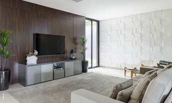 Imagem 6: Casa de condomínio para aluguel e venda possui 630 metros quadrados com 4 quartos