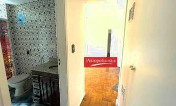 Imagem 4: Marcio PETROPOLISMAIS Vende APARTAMENTO COM 2 QUARTOS NO CENTRO DE PETRÓPOLIS