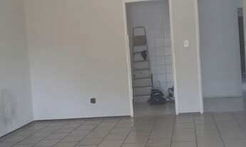 Imagem 2: ALUGO APART NA RUA DO ARIRIZAL POR R$ 1200 COND INCLUSO