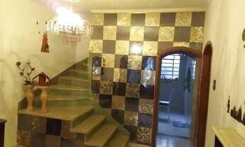 Imagem 2: Sobrado à venda no Jardim Textil com 3 dormitórios e 2 vagas