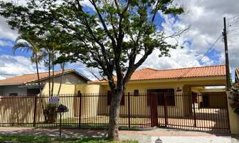 Imagem 2: Casa com 3 quartos - Bairro Alpes em Londrina