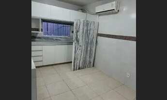 Imagem 6: KITNET EM LAGOA NOVA - localização perfeita