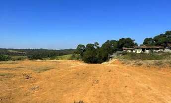 Imagem 4: Construa sua felicidade: Terreno de 1000 metros em condomínio fechado disponível agora!