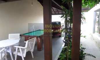 Imagem 6: Casa de condomínio para venda possui 200 metros quadrados com 3 quartos