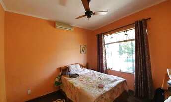 Imagem 2: Casas com 4 quartos, 1 suíte, 3 vagas,