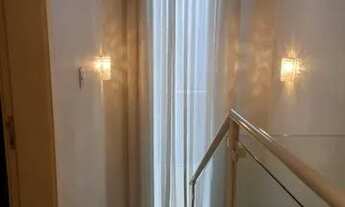 Imagem 6: Sobrado À Venda Em Condomínio Fechado Com 04 Suítes E Piscina