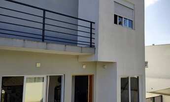 Imagem 2: Casa em Condomínio com 3 Unidades Independentes Ideal para Família Grande Capital Ville