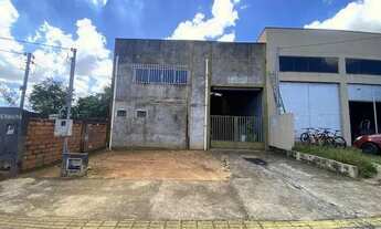 Imagem: Galpão bem Localizado no Residencial Santa