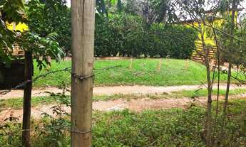 Imagem: Vendo Terreno de esquina bairro próximo