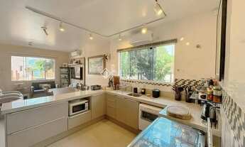 Imagem: Sobrado de esquina em Garopaba Sc