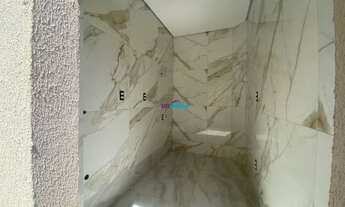 Imagem 5: Belíssimo sobrado à venda possui 378 m2 com 4 suítes 1 master em Jardins França Goiânia GO