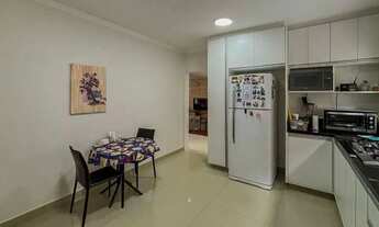 Imagem 6: Casa à venda em Santana de Parnaíba, Alphaville 04, com 4 suítes, com 245 m², Residencial