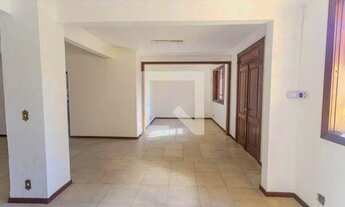 Imagem 2: Casa à Venda - Sagrada Família, 3 Quartos, 305 m2