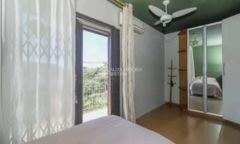 Imagem 4: Casa 300 m² para locação ? 3 dormitórios (1 suíte) ? 4 vagas ? Porto Alegre