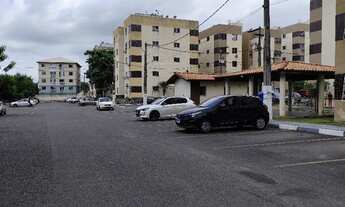 Imagem: 2/4 no condomínio Hildete França na Fazenda