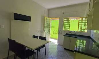 Imagem 2: Oportunidade - Casa Assobradada - Jardim Sul - 2 Dormitórios - 129m²