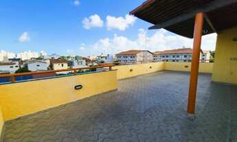 Imagem 5: Oportunidade única! Casa triplex, 5 quartos sendo 1 suíte e 2 semi- suítes, próxima a Av