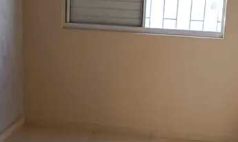 Imagem 6: Casa no Contorno Ponta Grossa PR com 2 quartos e amplo espaço de terreno