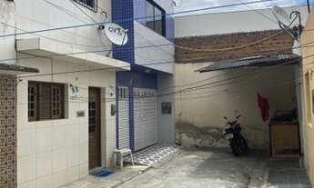 Imagem 2: Vendo dois flet um no térreo e um no 1 andar já alugado