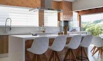 Imagem 4: Casa de condomínio para venda tem 260 metros quadrados com 3 quartos