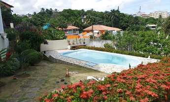 Imagem 2: Ótima casa com 250m² útil em terreno de 750m², 4/4 sendo 2 suítes, gabinete, 2 dependência