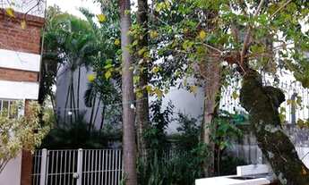 Imagem 6: Sobrado para aluguel e venda com 450 metros quadrados com 3 quartos