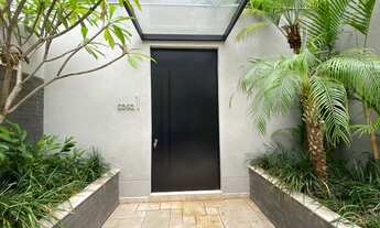 Imagem 3: Casa de condomínio para aluguel e venda possui 636 metros quadrados com 4 quartos