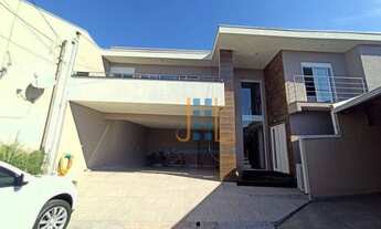 Imagem 3: Sobrado com cinco quartos sendo duas suítes