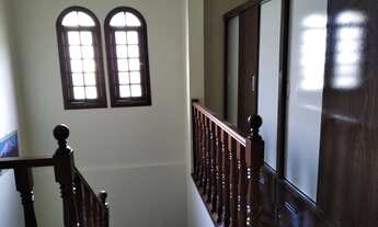 Imagem 5: Sobrado com 291 m², 4 dorms, 03 salas, edícula com cozinha, 2 salas, banheiro e área de se