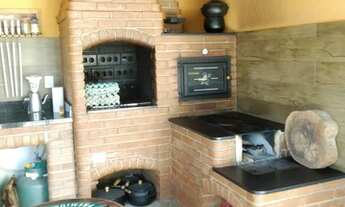 Imagem: Casa Térrea de 02 dormitórios, sendo 01