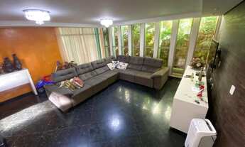 Imagem 2: Sobrado com 5 quartos na Rua T-37 prox T-10 em Setor Bueno - Goiânia - GO