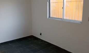 Imagem 3: Apartamento com 2 quartos e 1 banheiro para Alugar, 46m² (Encosta do Sol