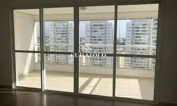Imagem 2: Viva em luxo e protegido no topo da cidade: Apartamento de alto padrão com 3 dorms, 2 vaga