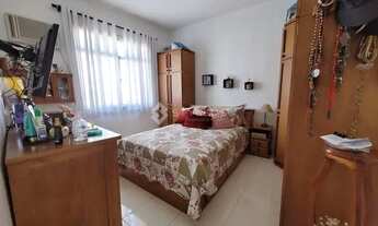 Imagem 6: Lindo apartamento, todo modernizado! Claro e arejado. Sala espaçosa em dois amb