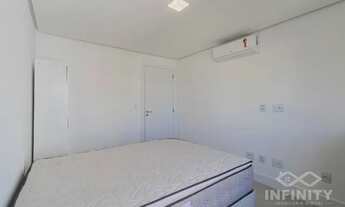 Imagem 2: Apartamento a venda com 2 dormitórios semi mobiliado perto do mar em Torres