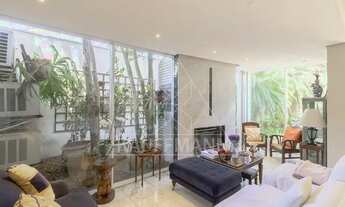 Imagem 5: Jardim Europa reformada próximo a Alameda Gabriel Monteiro da Silva