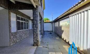 Imagem: Casa com 5 quartos sendo 1 suíte a venda