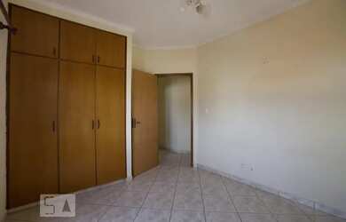 Imagem 6: Apartamento para Aluguel - Jardim Irajá, 1 Quarto, 45 m2