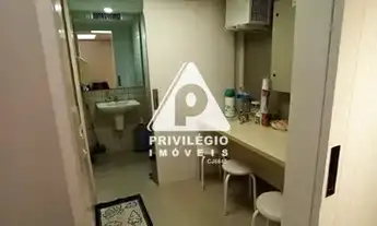 Imagem 3: Privilegio Imóveis vende: Excelente sala comercial na torre do Rio Sul, melhor local do Ri