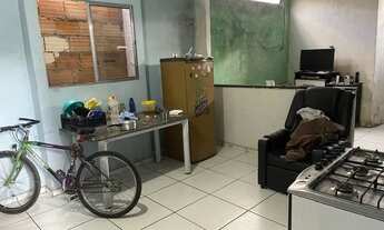 Imagem 3: Casa com ótima localidade