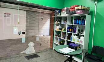 Imagem 2: Loja com 53m² privativos, localizada no bairro São João em Porto Alegre/RS